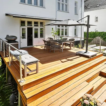 Exclusive With Private Terrace København