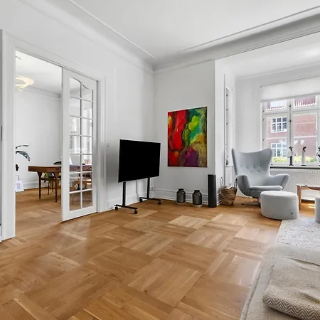 Exclusive With Private Terrace Kopenhaga